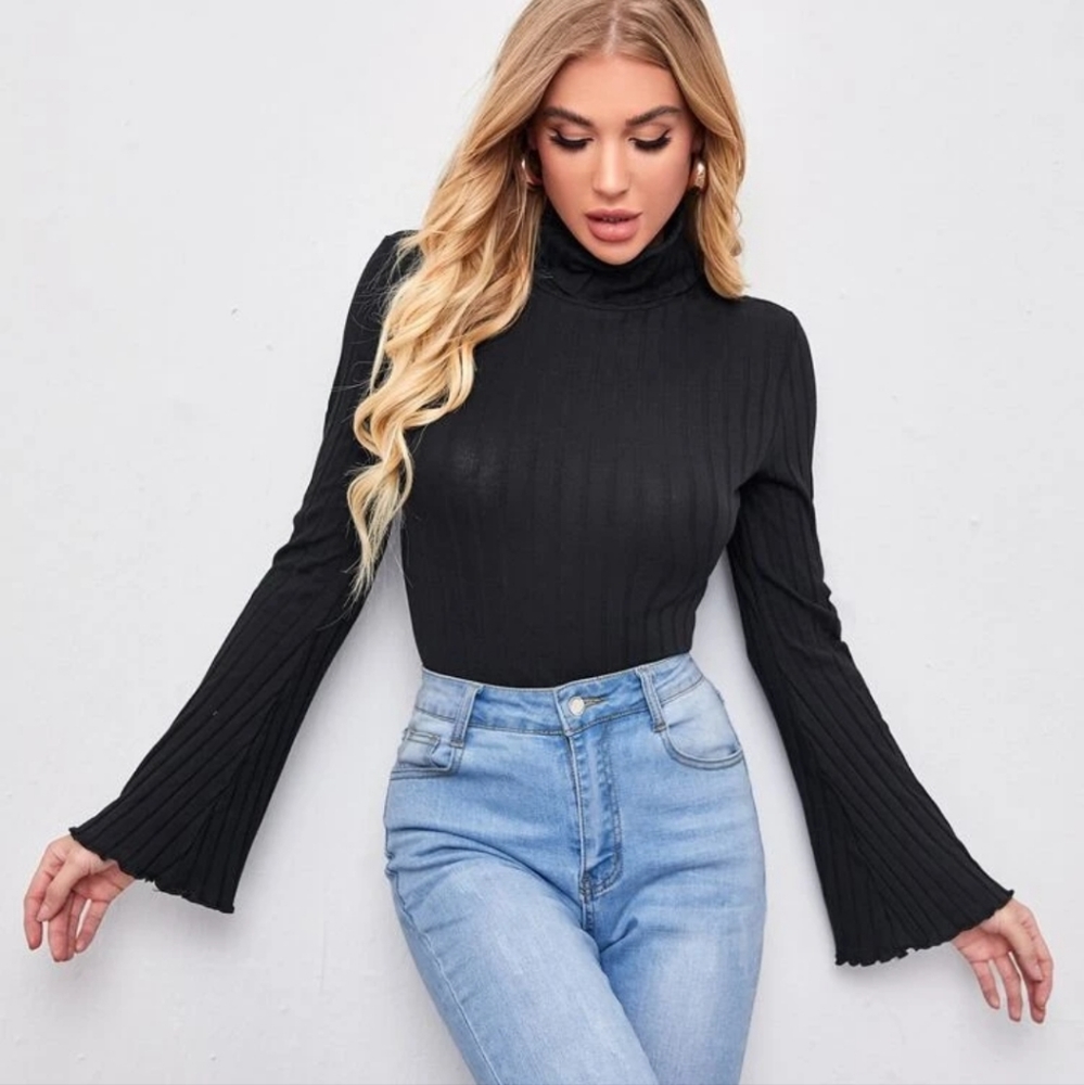 NWOT black ribbed bell sleeve scalloped edge turtleneck